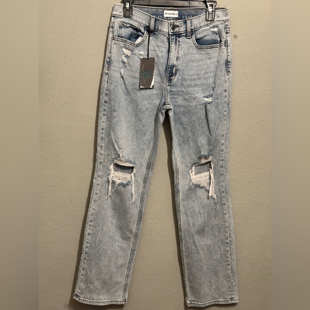 NWT Studio Blue light wash distressed boyfriend jeans - Picture 3 of 12